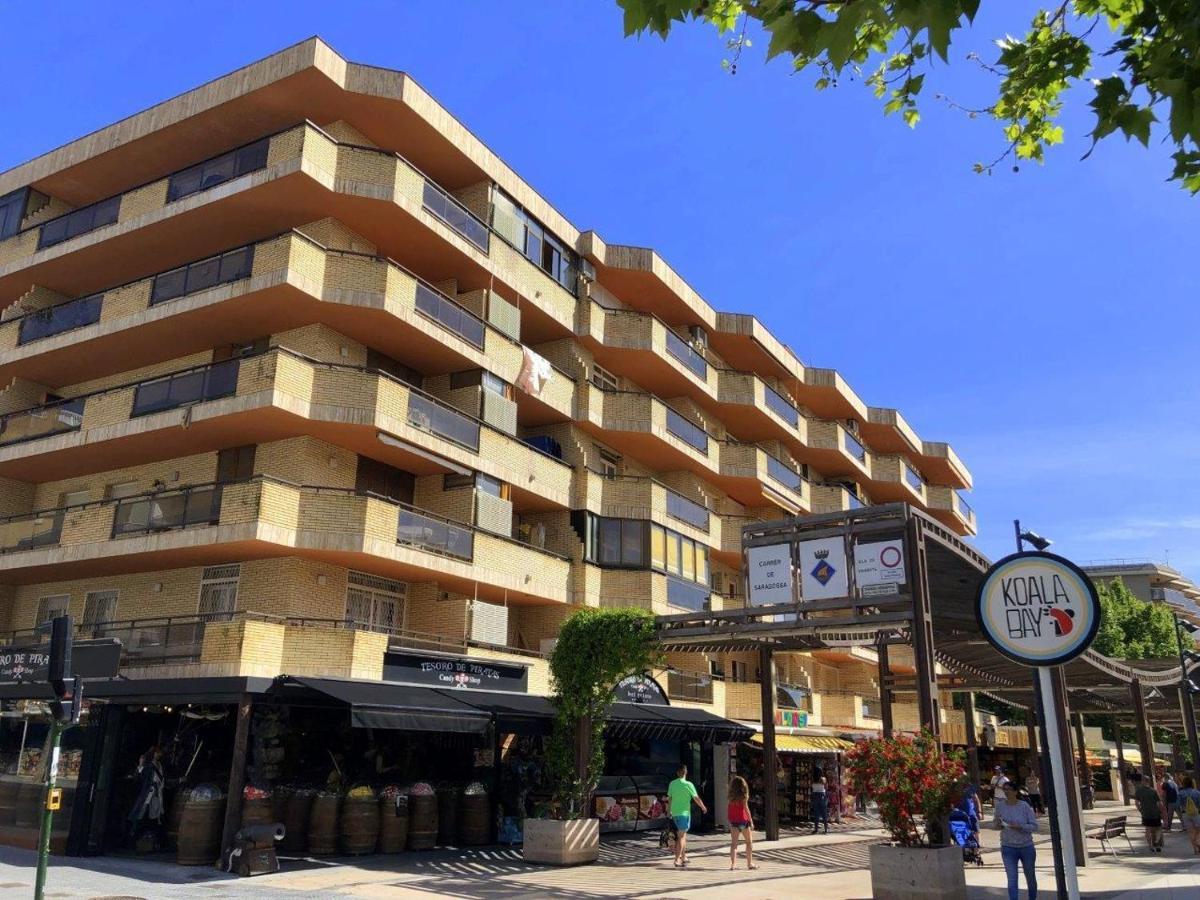 Apartamentos Bahia Dorada Y Iris Salou Bagian luar foto